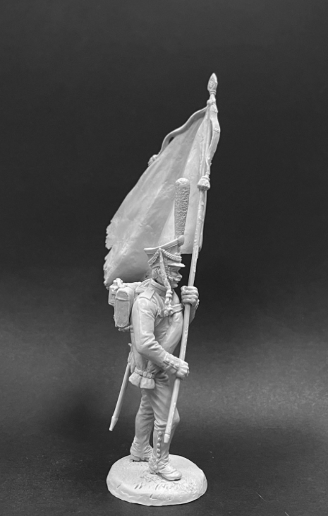 CHM-54259 Подпрапорщик-знаменосец гренадерских полков, Россия 1812-14 гг. смола. Chronos Miniatures