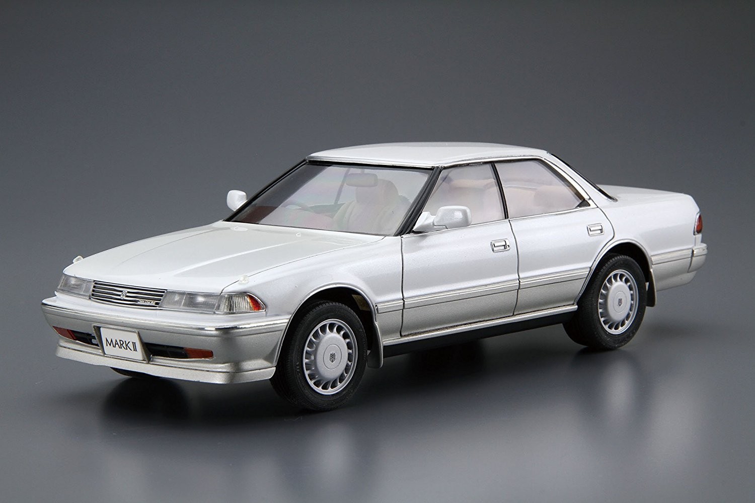 05484 Toyota Mark II GX81 2.0 Grande TwinCam24 '88 Aoshima