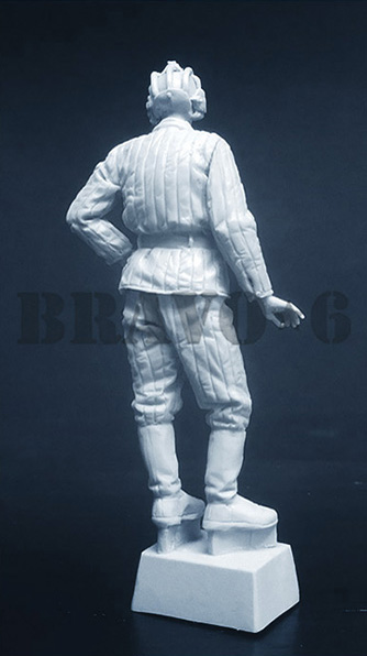 B6-35138 Миниатюра RKKA Tank Crew 1