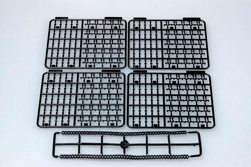 07275P Sd.Kfz.9 (18t) Half-track & Sd.Ah.116 Trailer Trumpeter