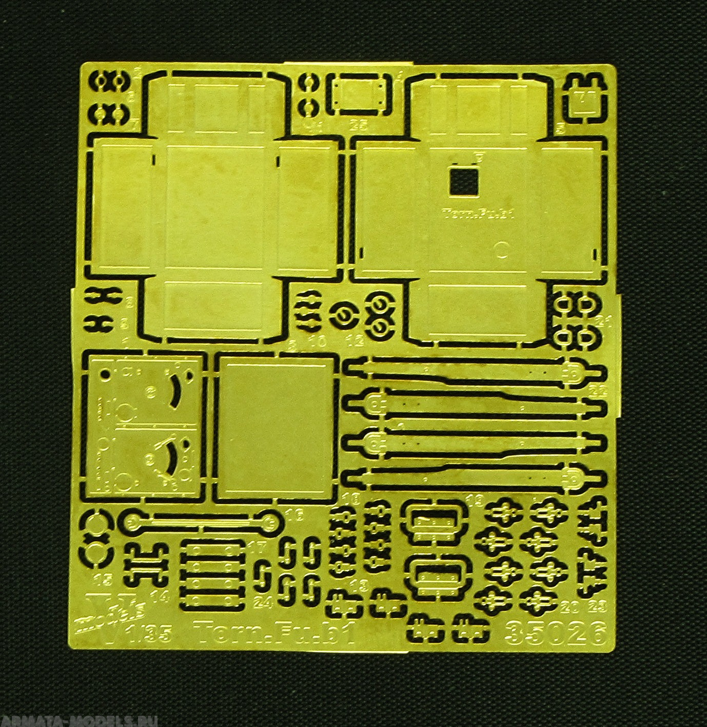 35026VM Фототравление German infantri radio Torn.Fu.B-1