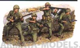 6038Д Солдаты U.S. Marines (Iwo Jima 45) Dragon