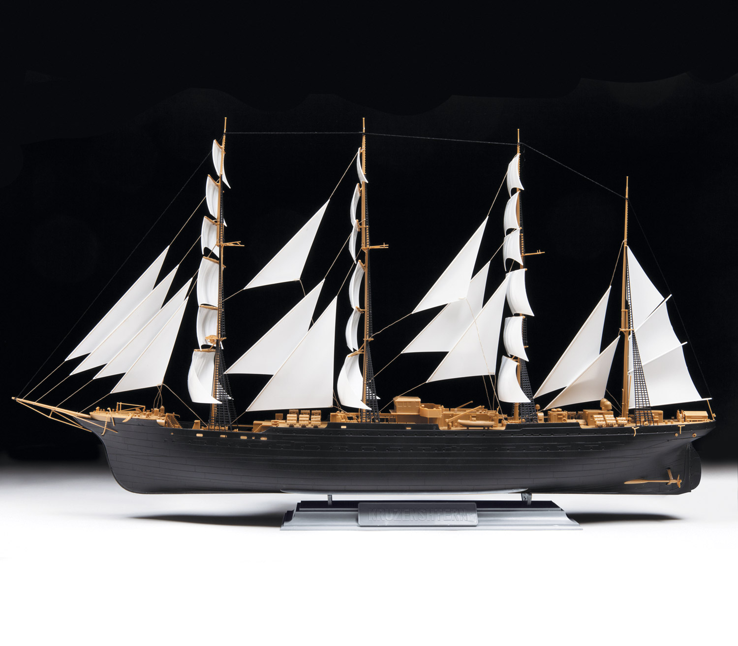 9045 Российский четырехмачтовый барк Крузенштерн Звезда