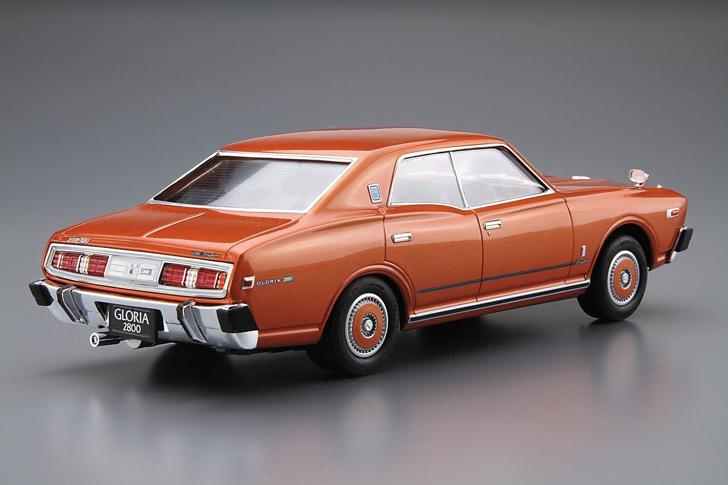 05877 Nissan Cedric / Gloria P332 4HT280E Brougham '78 Aoshima