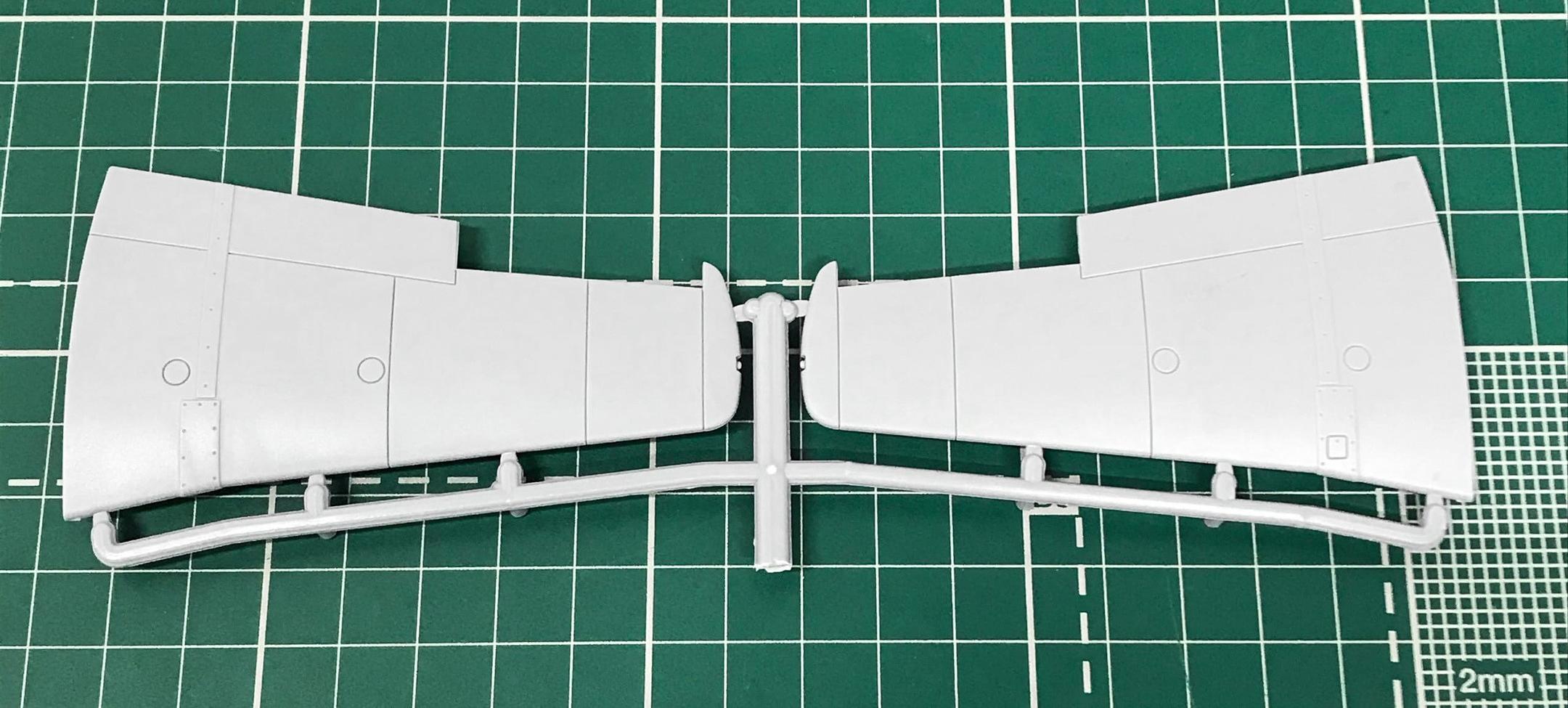 48050d Истребитель Ла-11 (c 3D декалями) ARK model