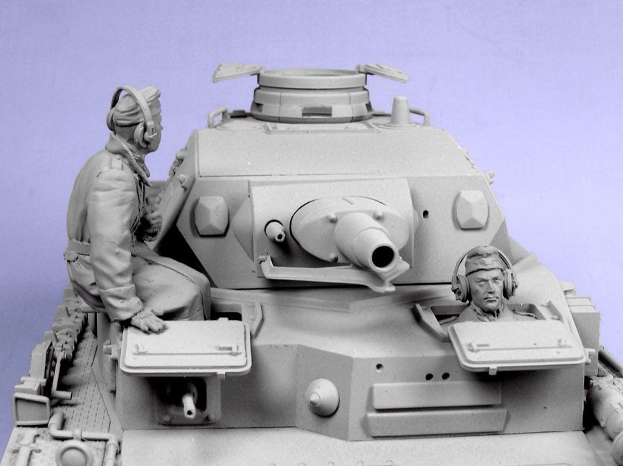 Т-35084 Немецкие танкисты (зима 1941-43 гг) (1+1 бюст) Tank