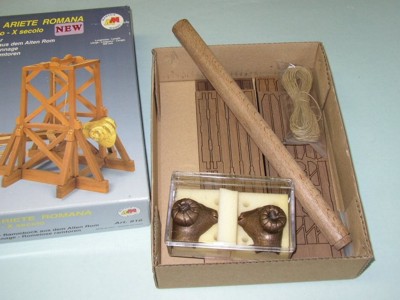 MAN816 ROMAN BATTERING RAM Mantua