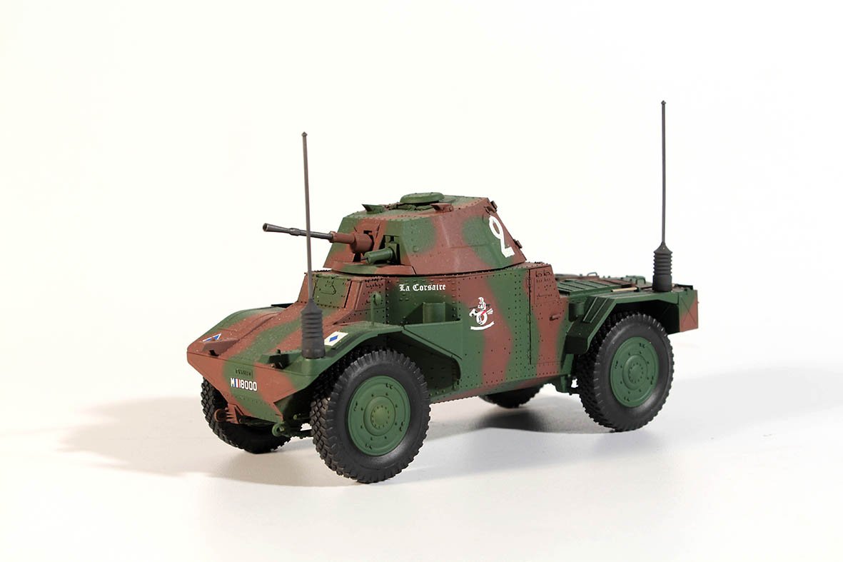 35375 Командирская машина Panhard 178 AMD-35, Французский бронеавтомобиль II МВ ICM