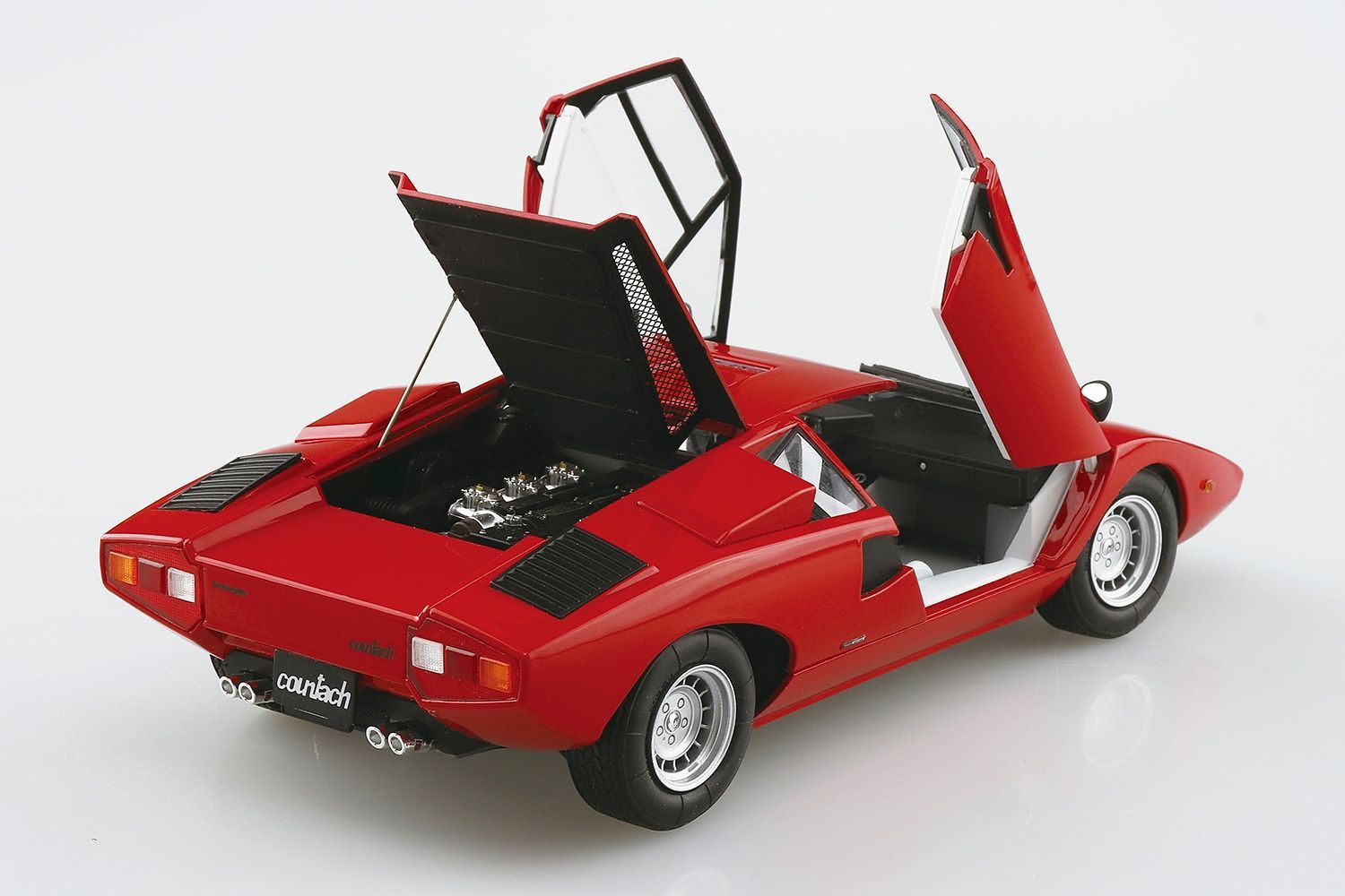 05804 Lamborghini Countach LP400 Aoshima