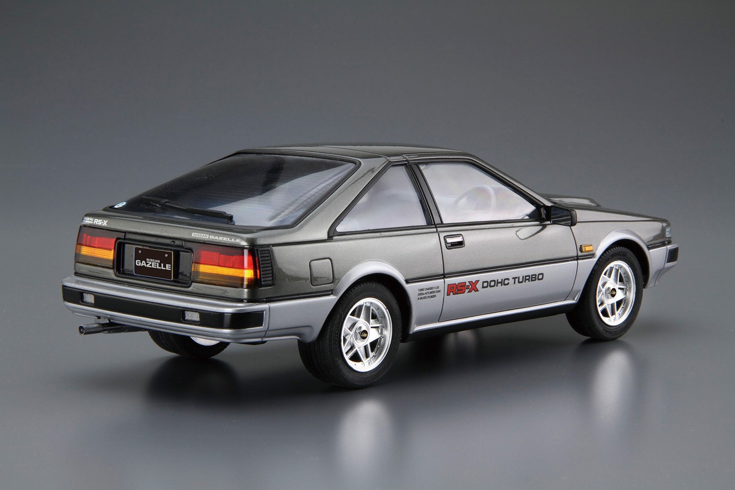 05615 Nissan Silvia / Gazelle S12 Turbo RS-X '84 Aoshima