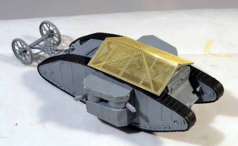 MB72001 Британский танк МК1 Сомми Master Box (MB)