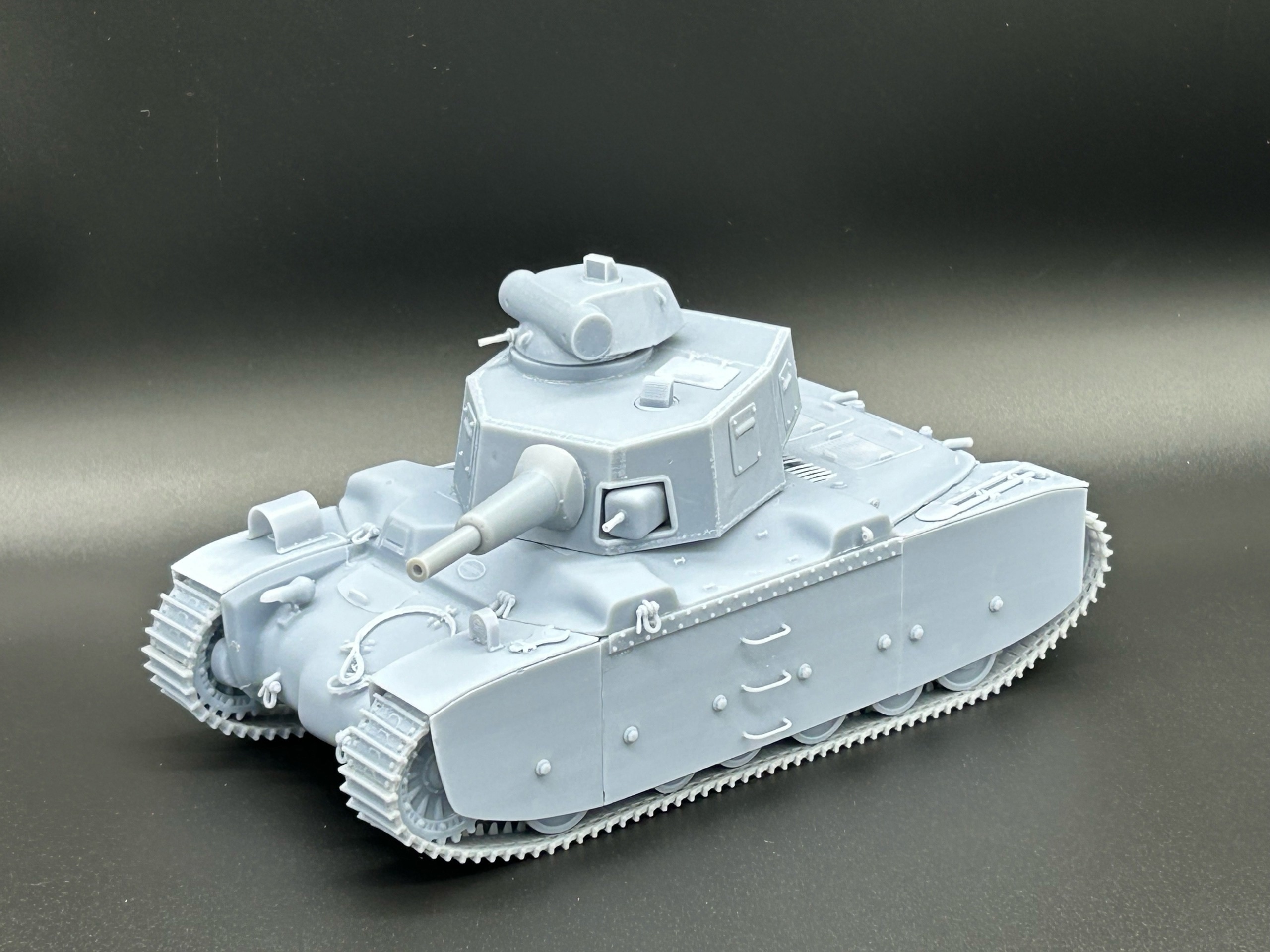 AM35905 Французский средний танк G1R с башней ARL3 Arma Models