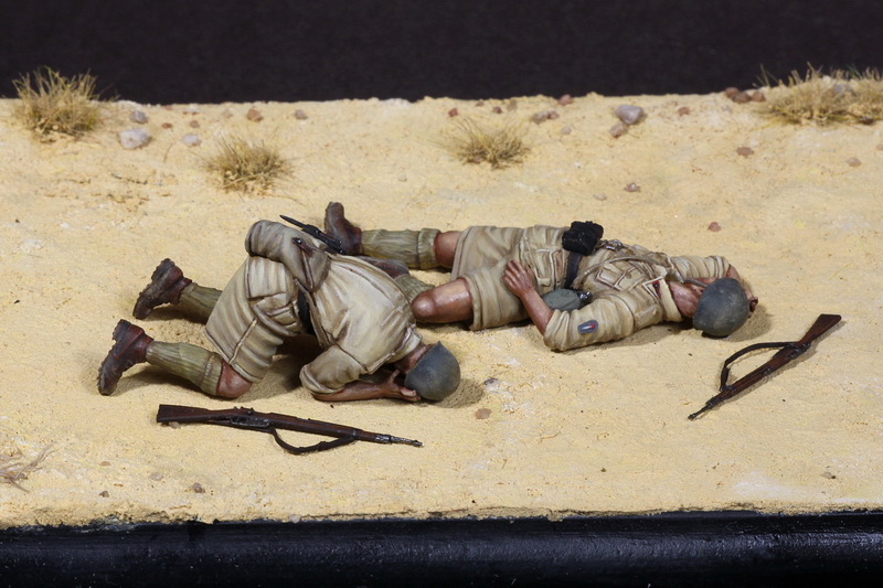 3628SOGA Wounded and killed Italian Guastatori in North Africa. SOGA Miniatures