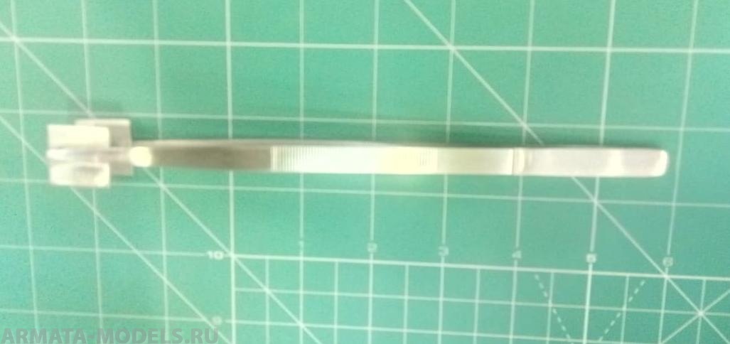 SN547 Длинный пинцет с квадратными кончиками