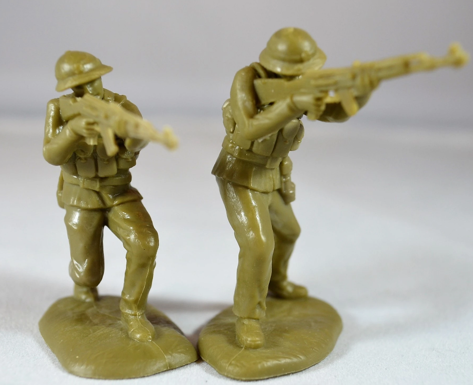 TSSD30 Фигуры NVA (North Vietnamese Army) soldiers (16 x 1/32 figures) TSSD