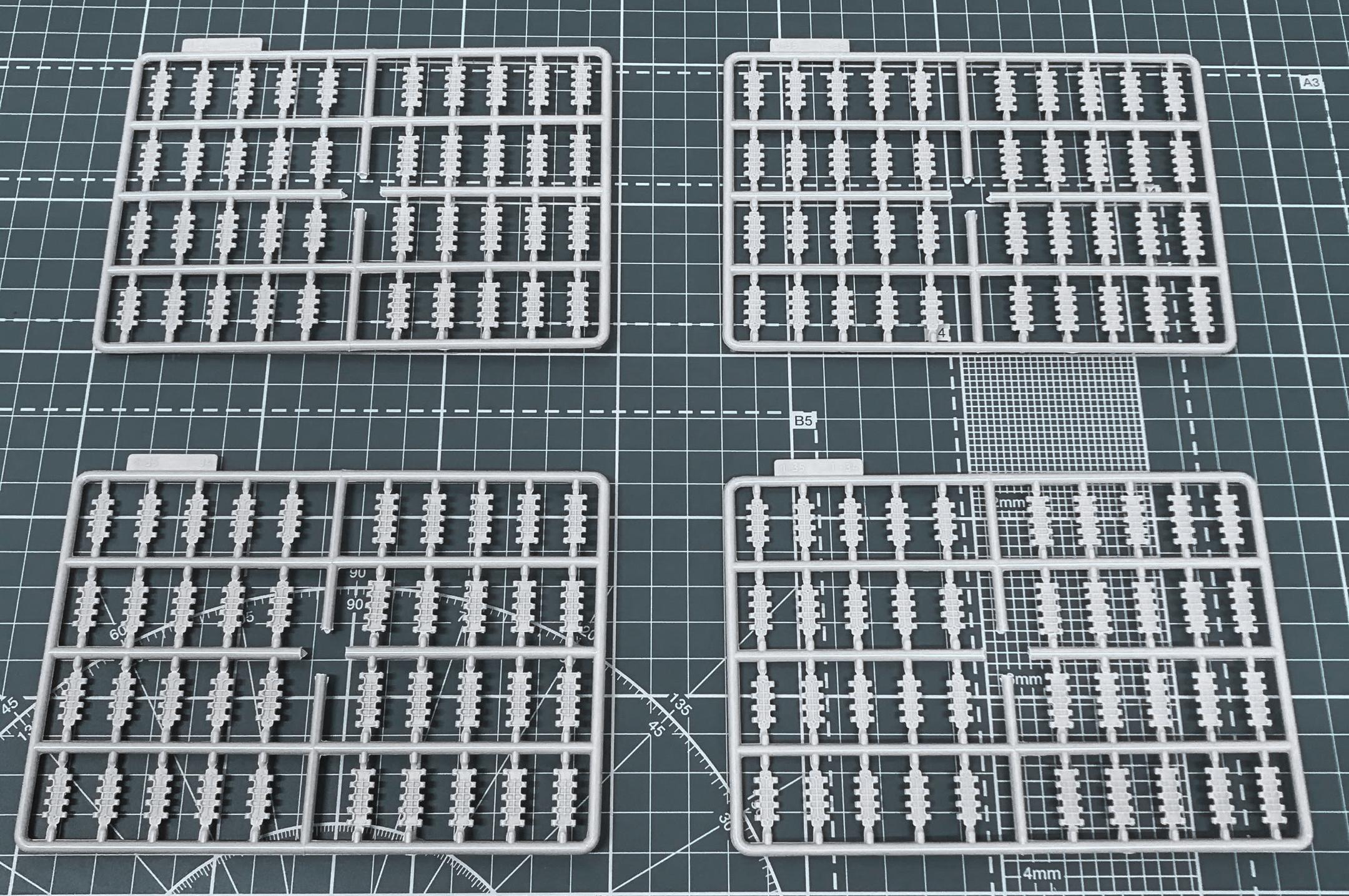 35044 Танк Т-34-85 Д-5Т Дм.Донской ARK model