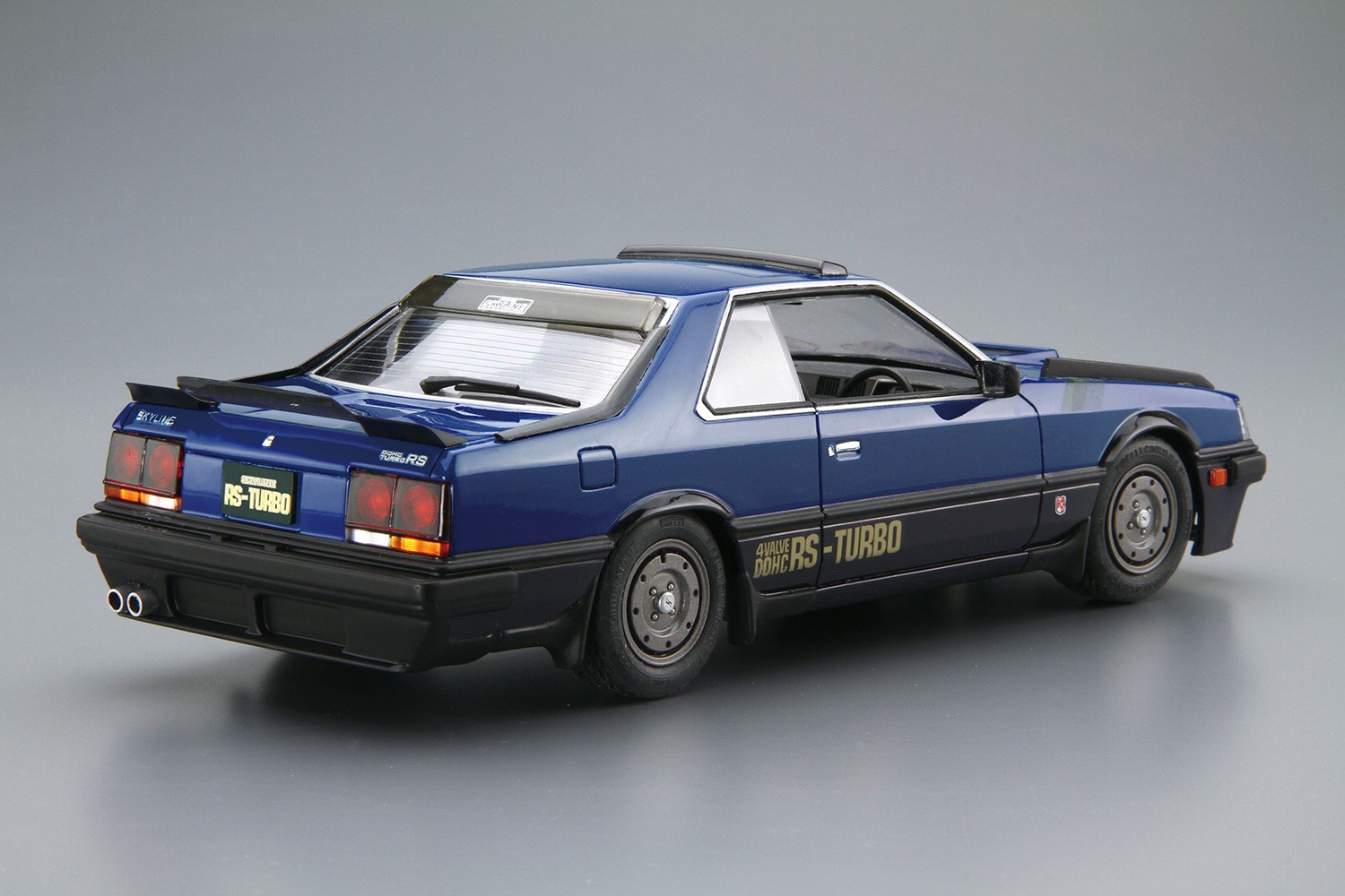 05711 Nissan Skyline RS Aero Custom DR30 '83 Aoshima