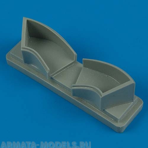 QB48299  1/48 P-47 Thunderbolt intercooler exhaust (TAM)