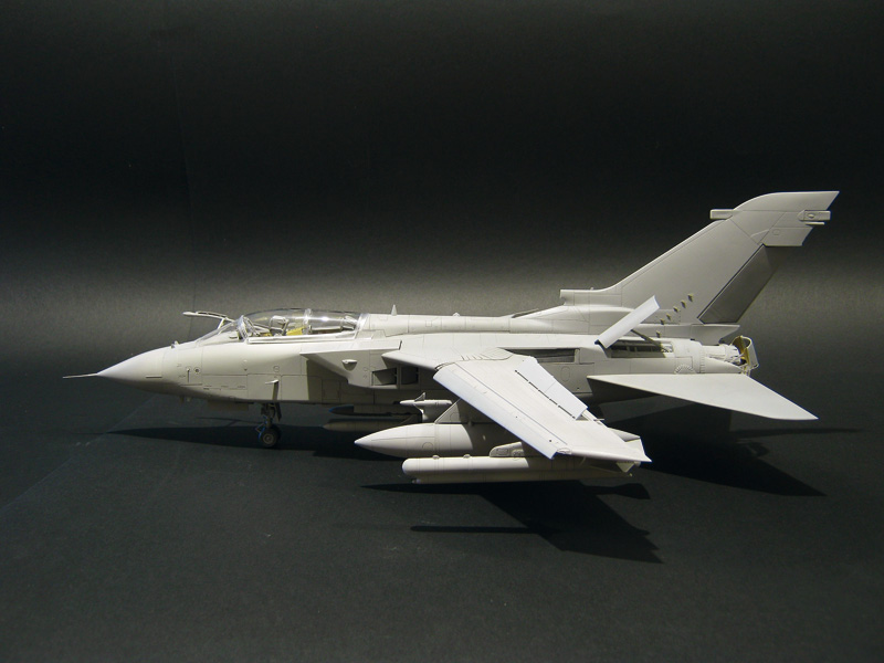 2517ИТ Самолет TORNADO ECR Italeri