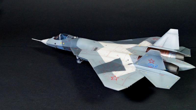 72036 Истребитель ВКС России 5-го поколения ПАК ФА Т-50 ARK model