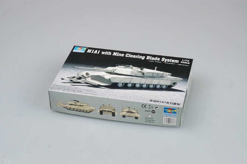 07277P M1A1 with Mine Clearing Blade System Trumpeter