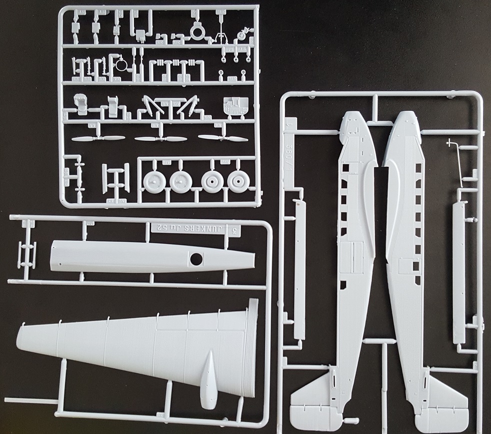 KPM0127 Ju-52 Tante Ju KP Models