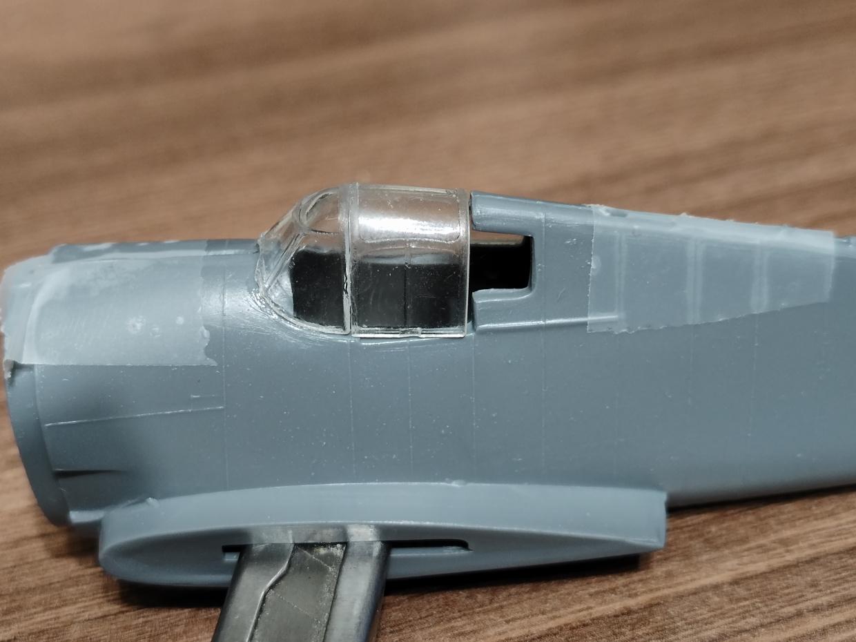 72017 F6F-5 Hellcat  палубный истребитель- бомбардировщик InScale