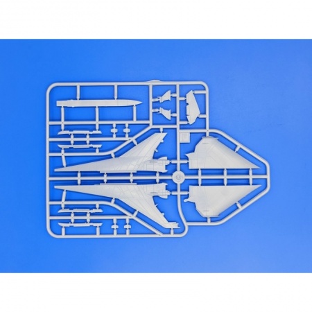 ЕЕ144201 Дальний бомбардировщик 22М3 Восточный экспресс