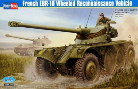 82489 Легкий танк French EBR-10 Wheeled Reconnaissance Vehicle Hobby Boss