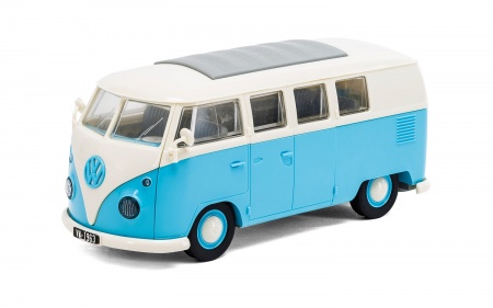 J6024 QUICKBUILD  Camper Van - Blue Airfix